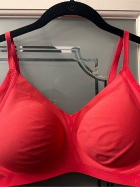 Honeylove Seamless Red Wireless Bra